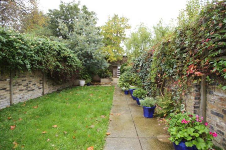 Veeve Spacious Home With Garden Balfour Street Highbury