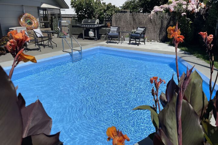 Pool 56 of 57