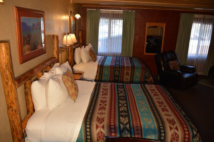 Room 27 of 96