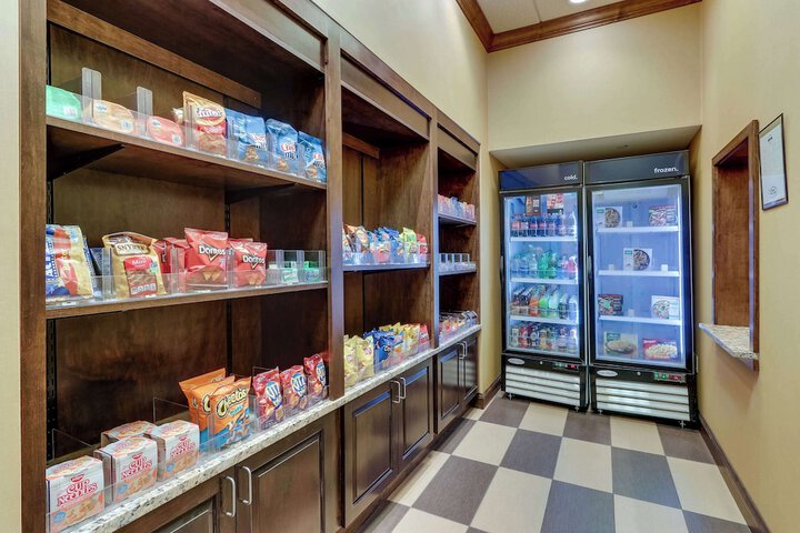Snack bar