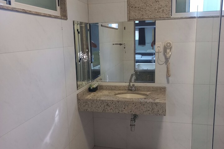 Room 105 of 114