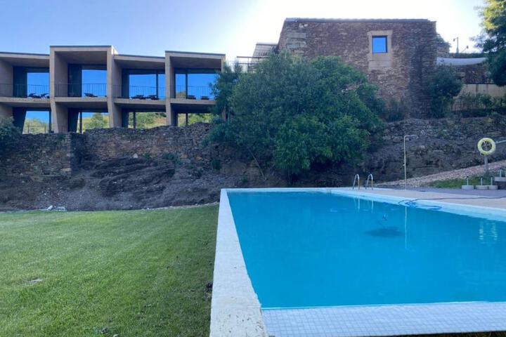 Pool 19 of 47