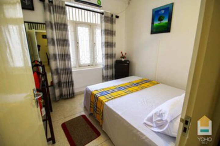 Room 16 of 24