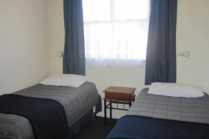 Room 21 of 53