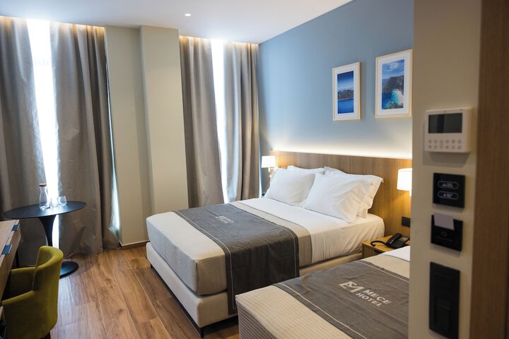 Room 14 of 53