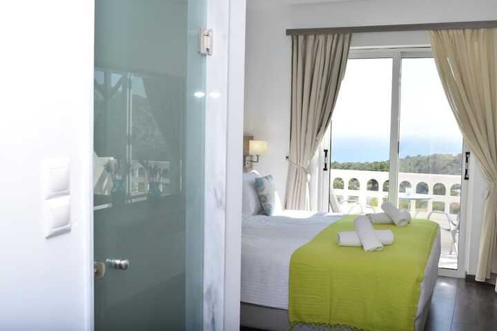 Room 9 of 55