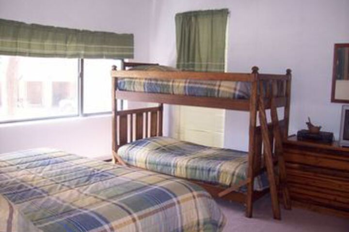 Room 2 of 11