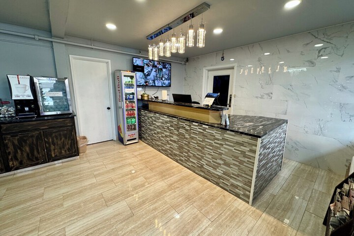 Hotel Interior 4 of 35