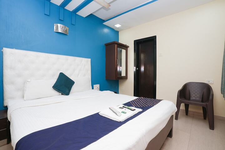 Room 15 of 38