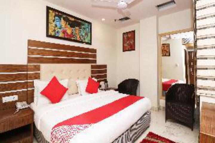HOTEL ALL IZ WELL BY OYO ROOMS