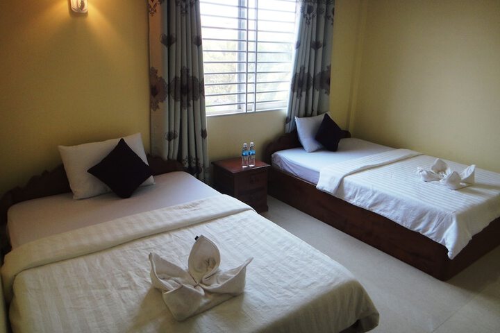 Room 12 of 23