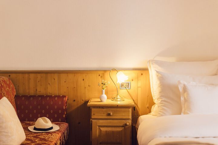 Room 3 of 57