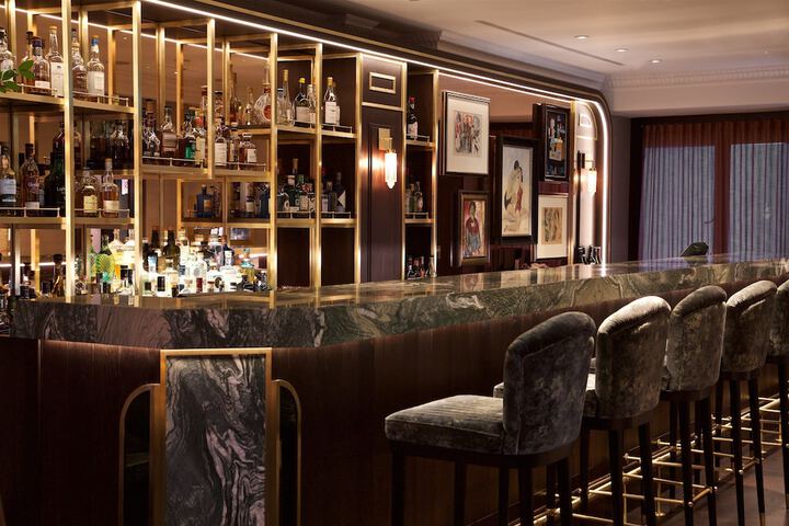 Lounge 163 of 224