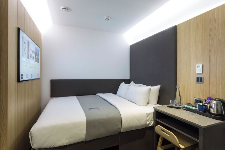 Room 20 of 58