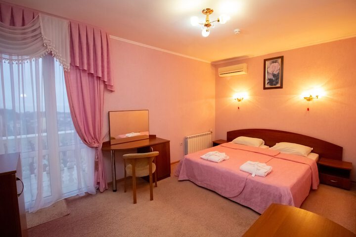 Room 82 of 129