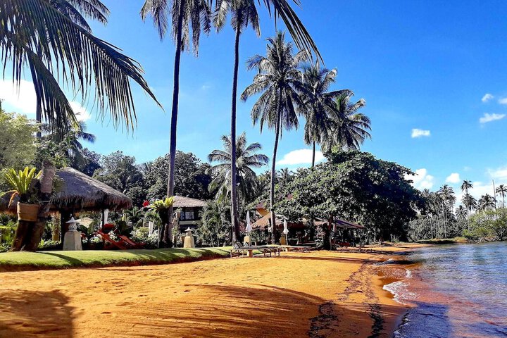 Amber Sands Beach Resort in Ko Chang