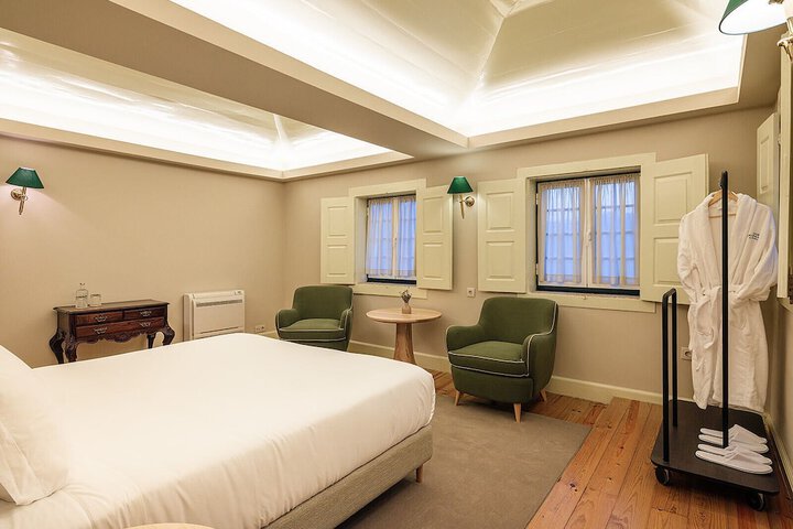 Room 18 of 126