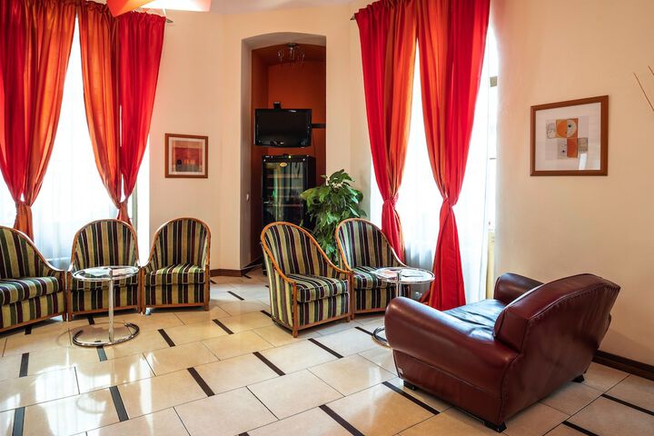 Lobby Entry