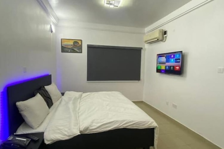 Room 15 of 56