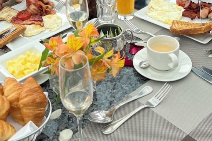 Breakfast/Coffee Service 29 of 76