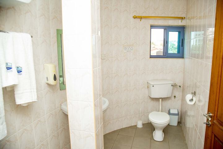 Room 22 of 26