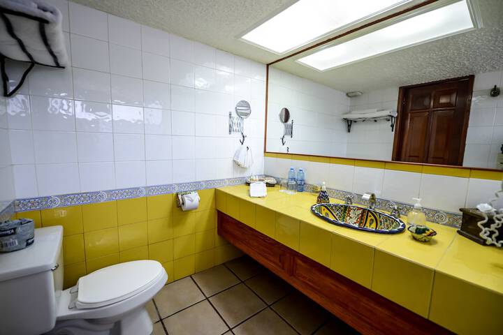Room 15 of 35