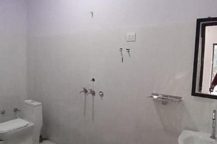 Room 44 of 70
