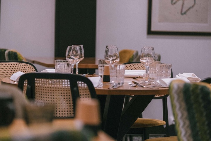 Dining 38 of 66