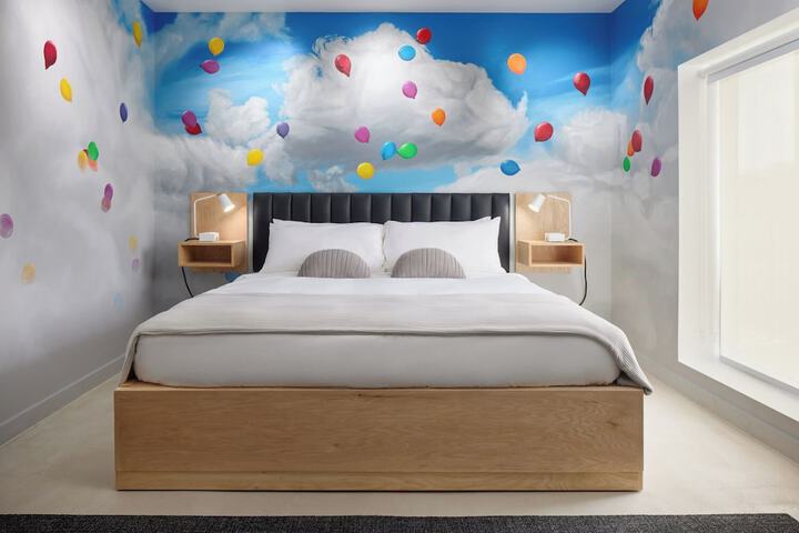 Room 14 of 21