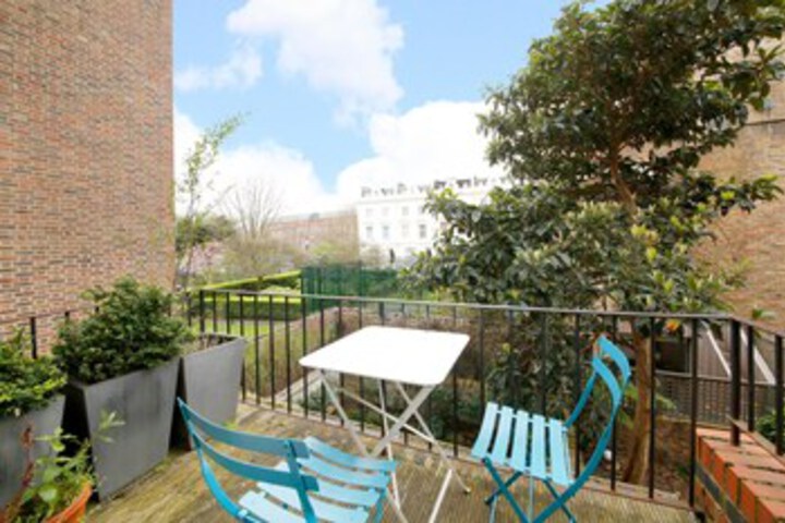 Terrace/Patio 4 of 28