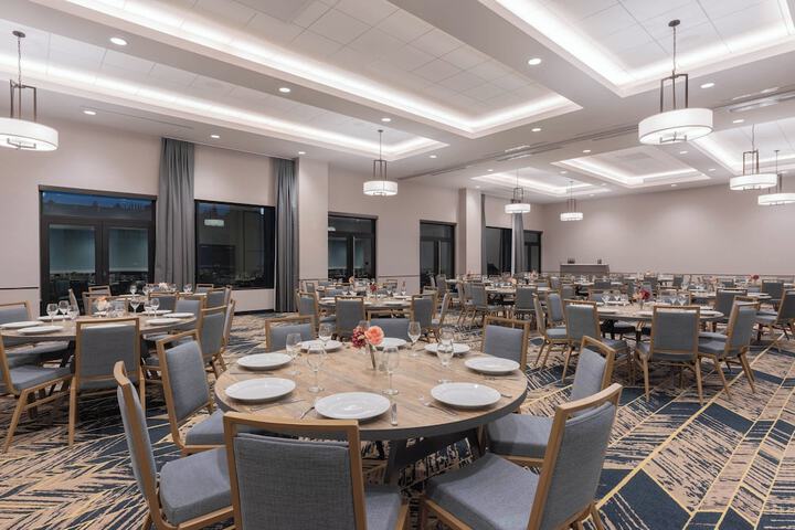 Meeting facility