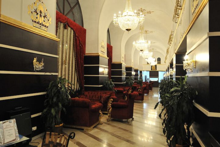 Hotel Lobby
