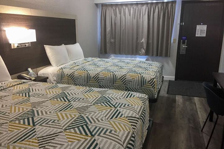 Room 16 of 46
