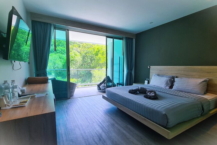 Room 28 of 59
