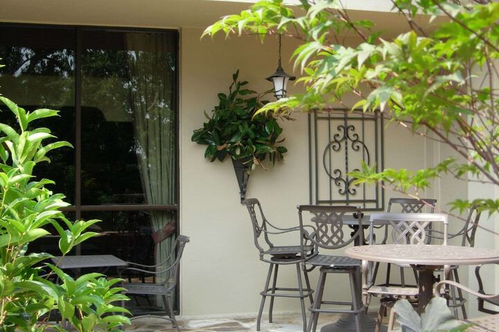 BBQ/picnic area