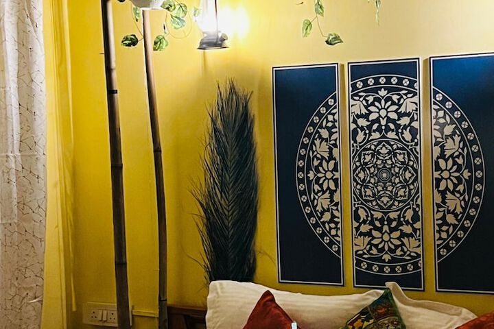 Room 49 of 63