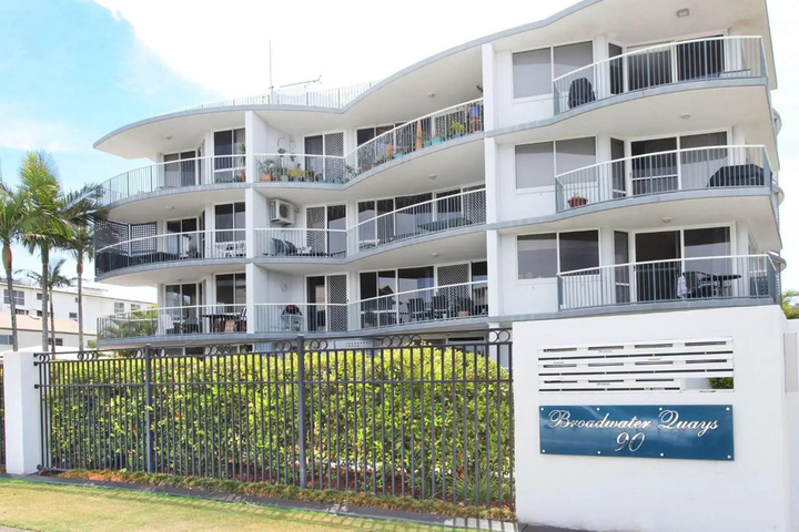 Broadwater Quays 5