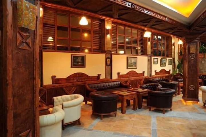 Hotel Lobby