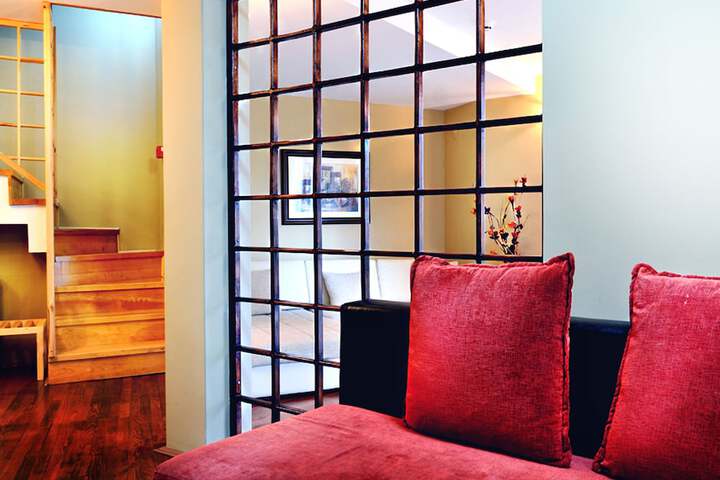 Room 4 of 47