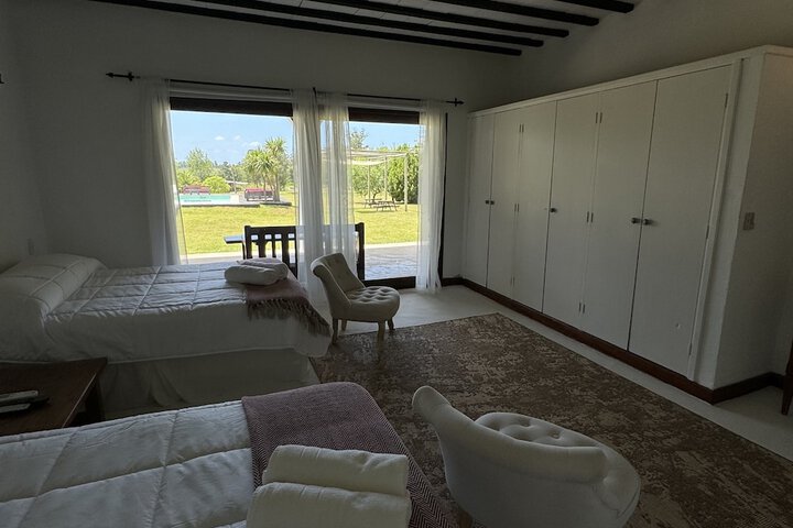 Room 28 of 102