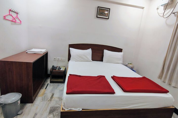 Room 4 of 22