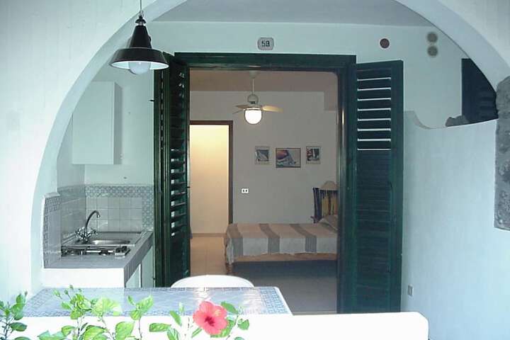 Room 3 of 49