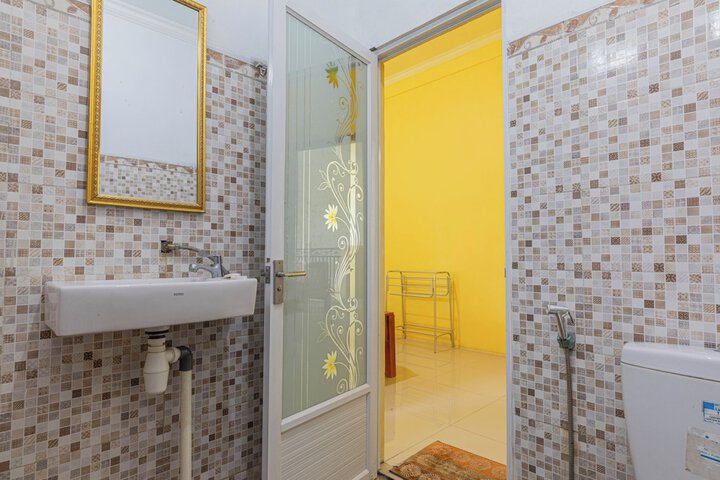 Room 40 of 50