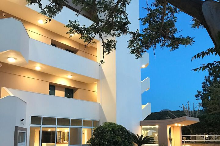 Hotel 48 of 50