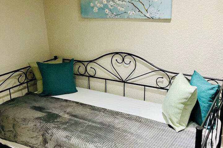 Room 58 of 131