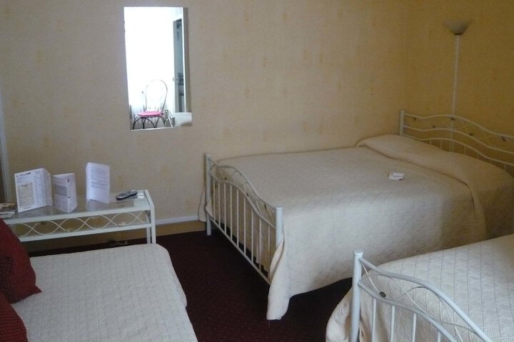 Room 7 of 21
