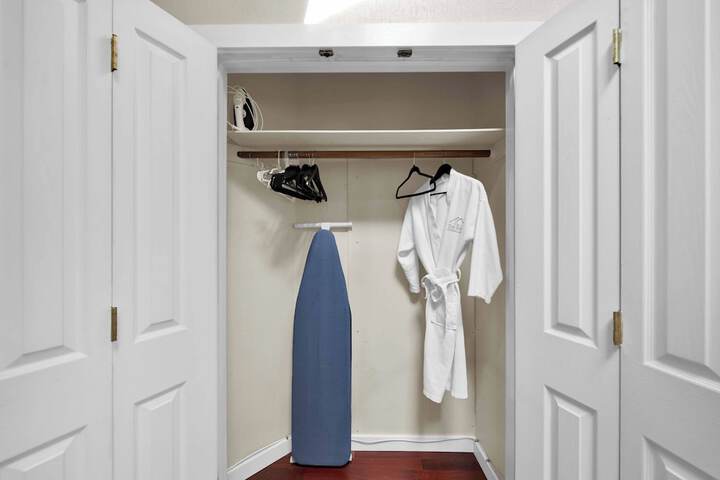 Room 56 of 172