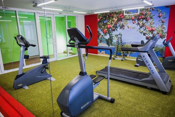 Health and Fitness 35 of 41