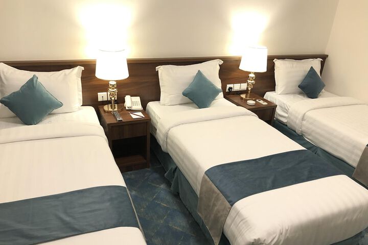 Room 6 of 20