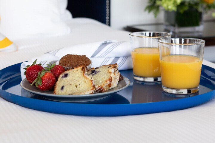 Breakfast/Coffee Service 41 of 52